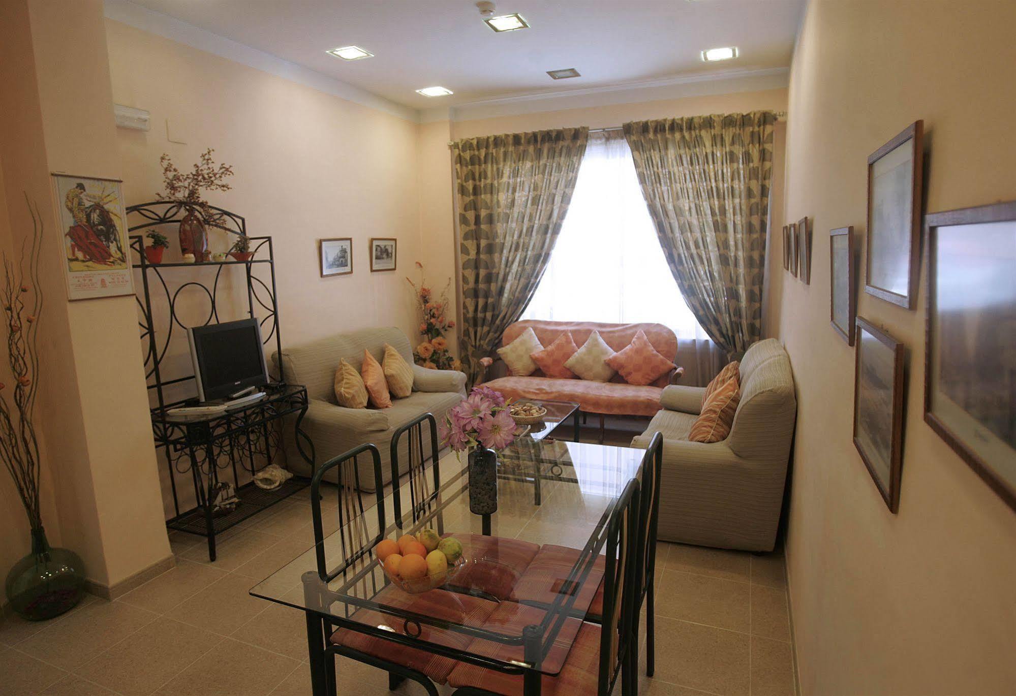 Hotel Goartin Μάλαγα Εξωτερικό φωτογραφία