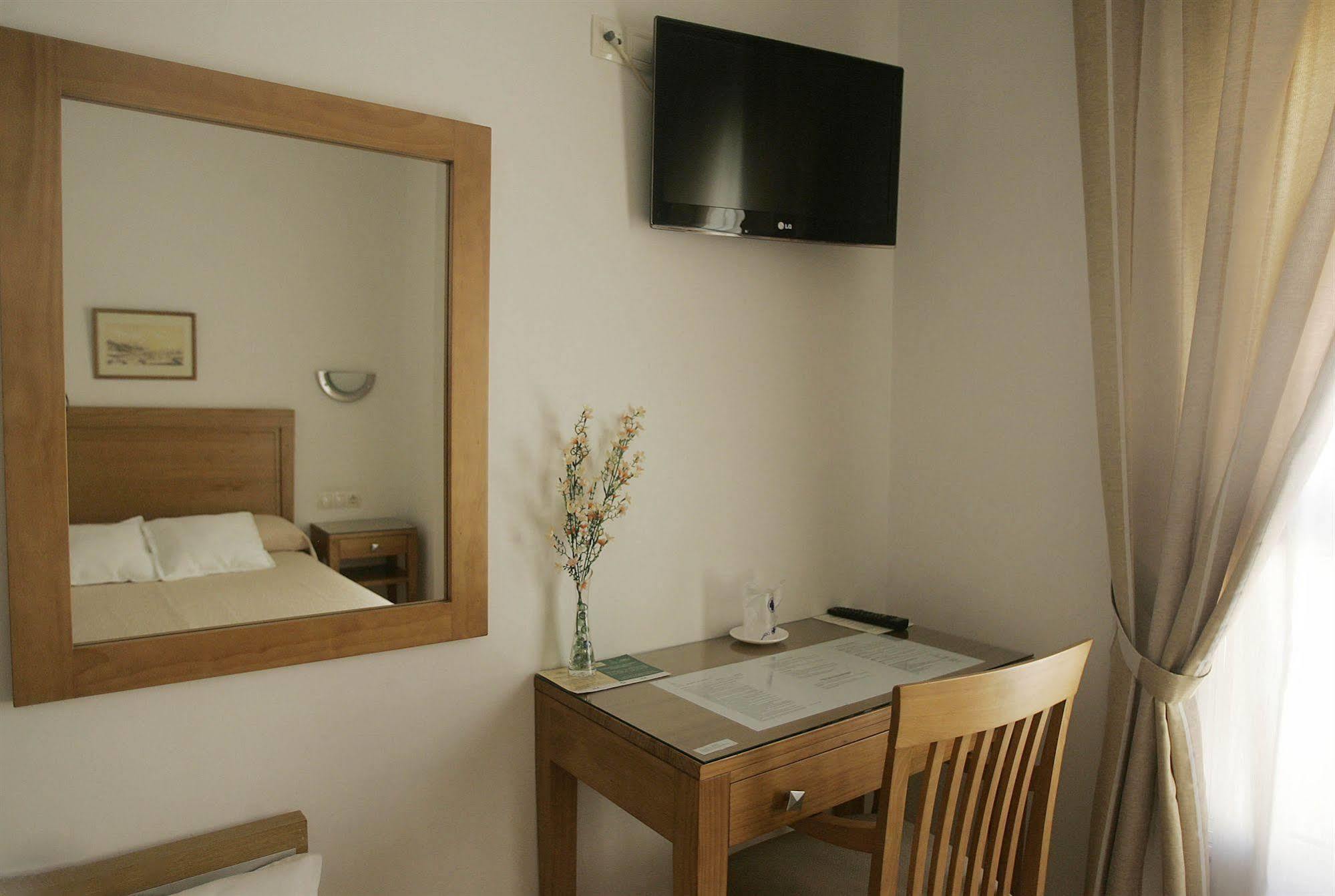 Hotel Goartin Μάλαγα Εξωτερικό φωτογραφία