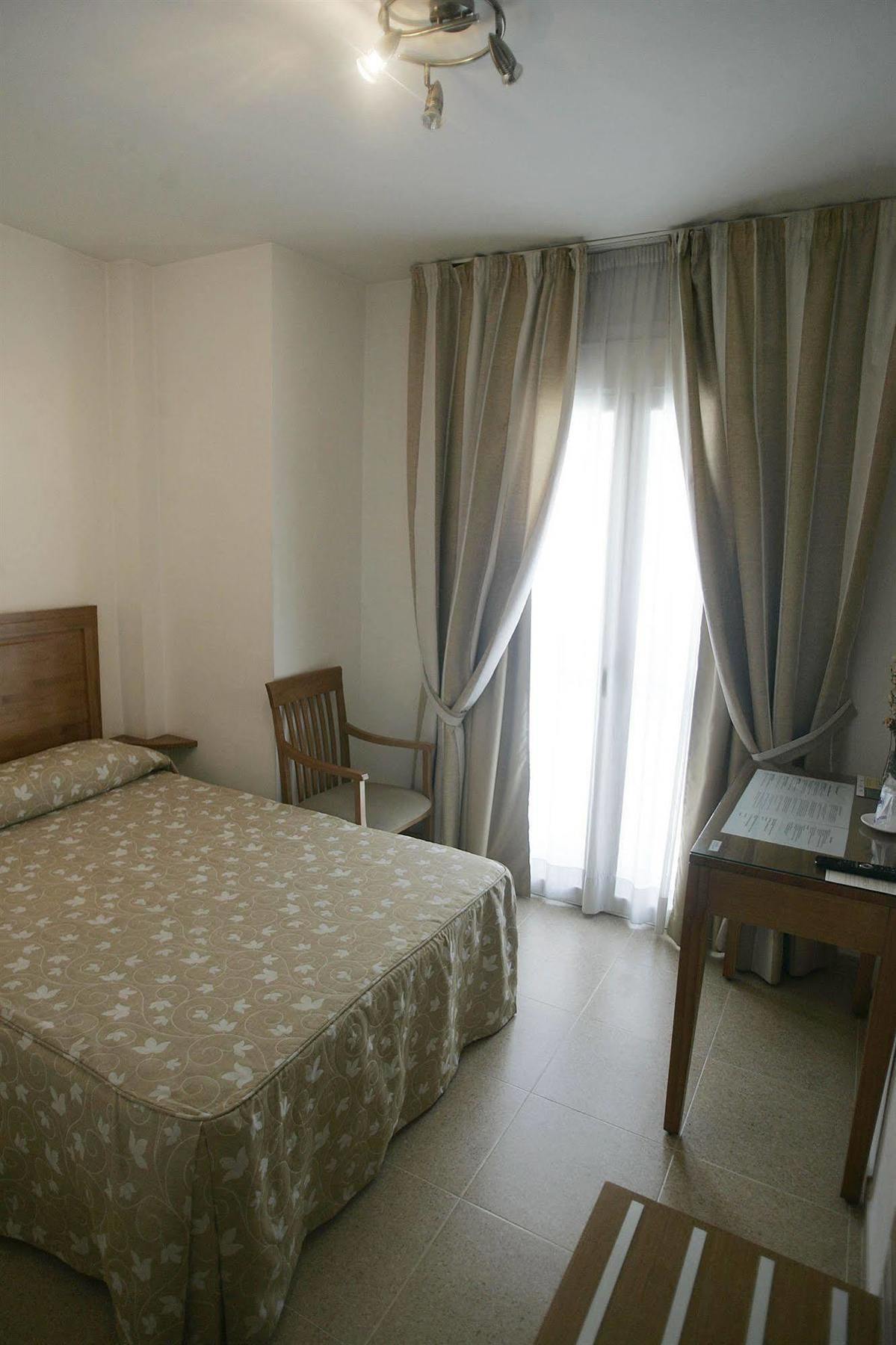 Hotel Goartin Μάλαγα Εξωτερικό φωτογραφία