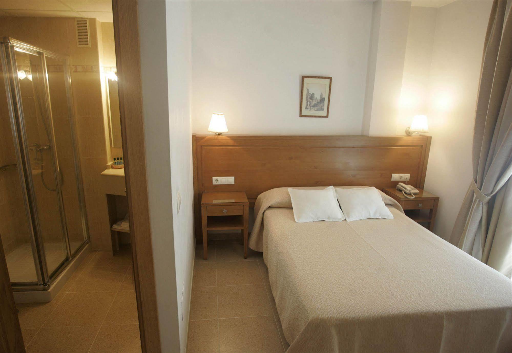 Hotel Goartin Μάλαγα Εξωτερικό φωτογραφία