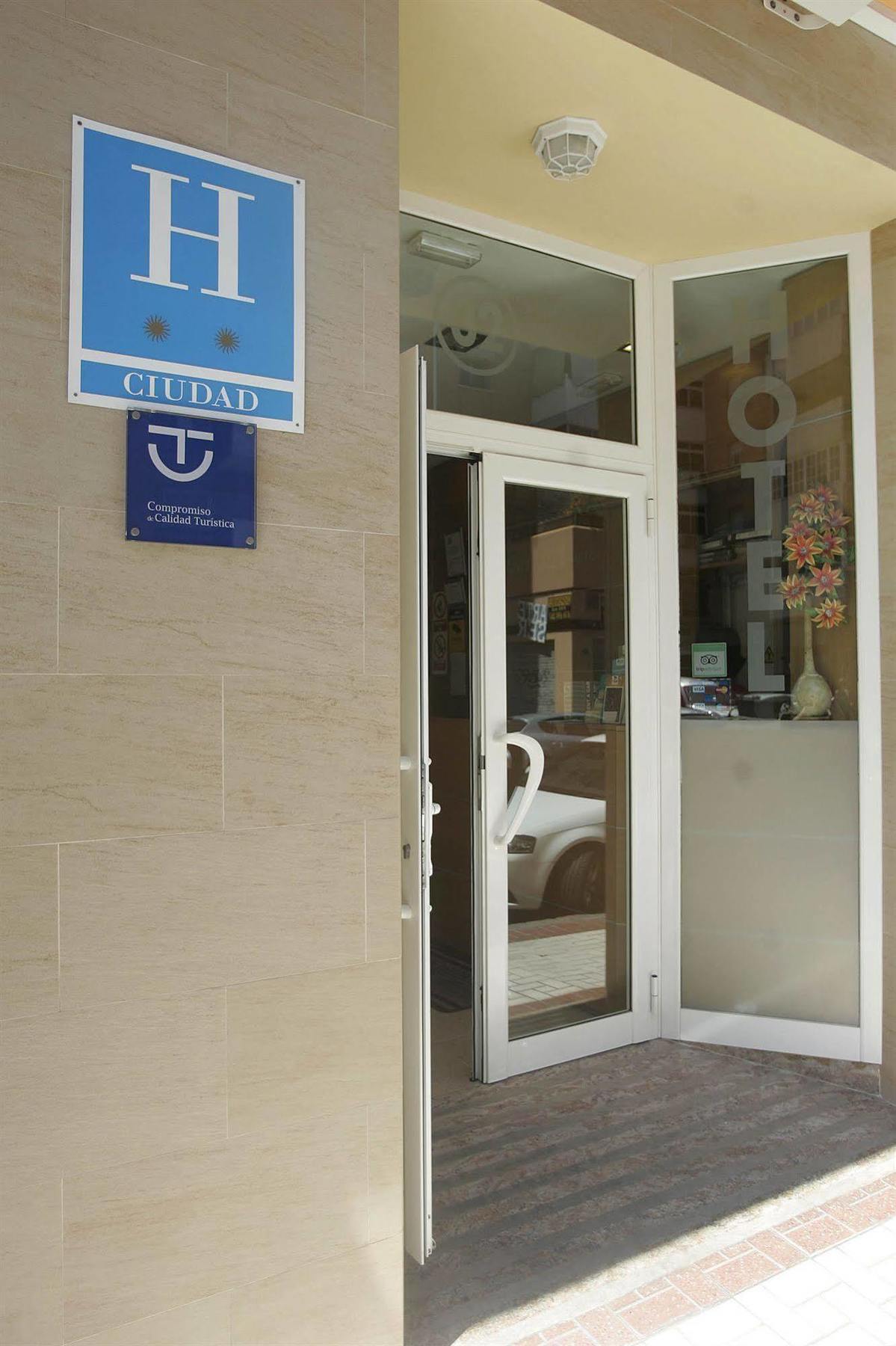 Hotel Goartin Μάλαγα Εξωτερικό φωτογραφία